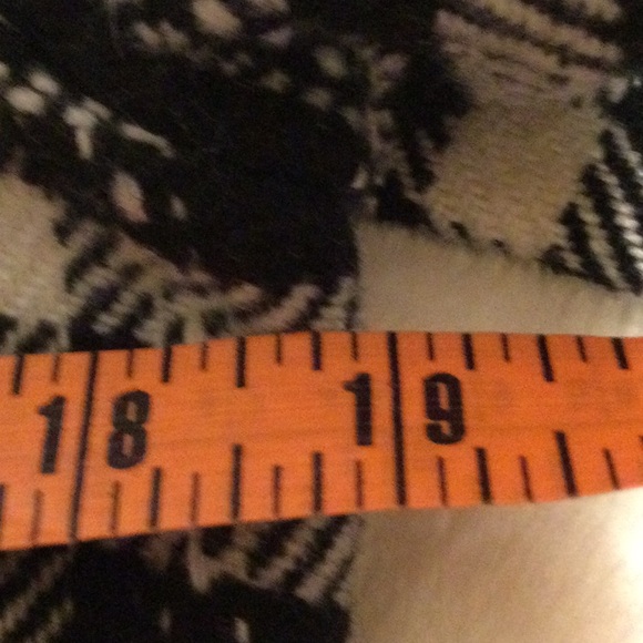 SayWhat? Women’s Plaid Double Breasted Coat - Picture 5 of 14